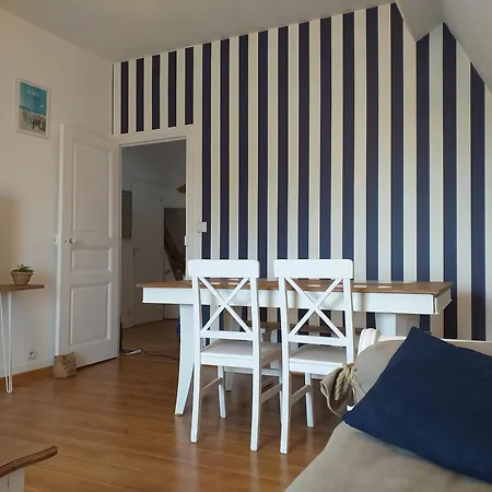 Apartament Le Repaire De L'armateur Granville